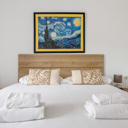 Besos - Bright Apartment Close To Congress & Port Sant Adrià de Besòs Eksteriør billede