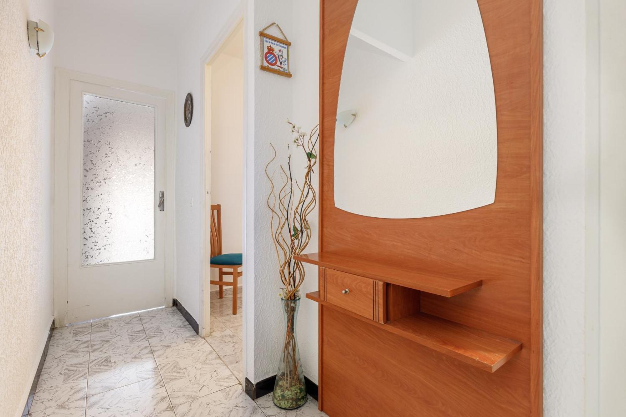 Besos - Bright Apartment Close To Congress & Port Sant Adrià de Besòs Eksteriør billede