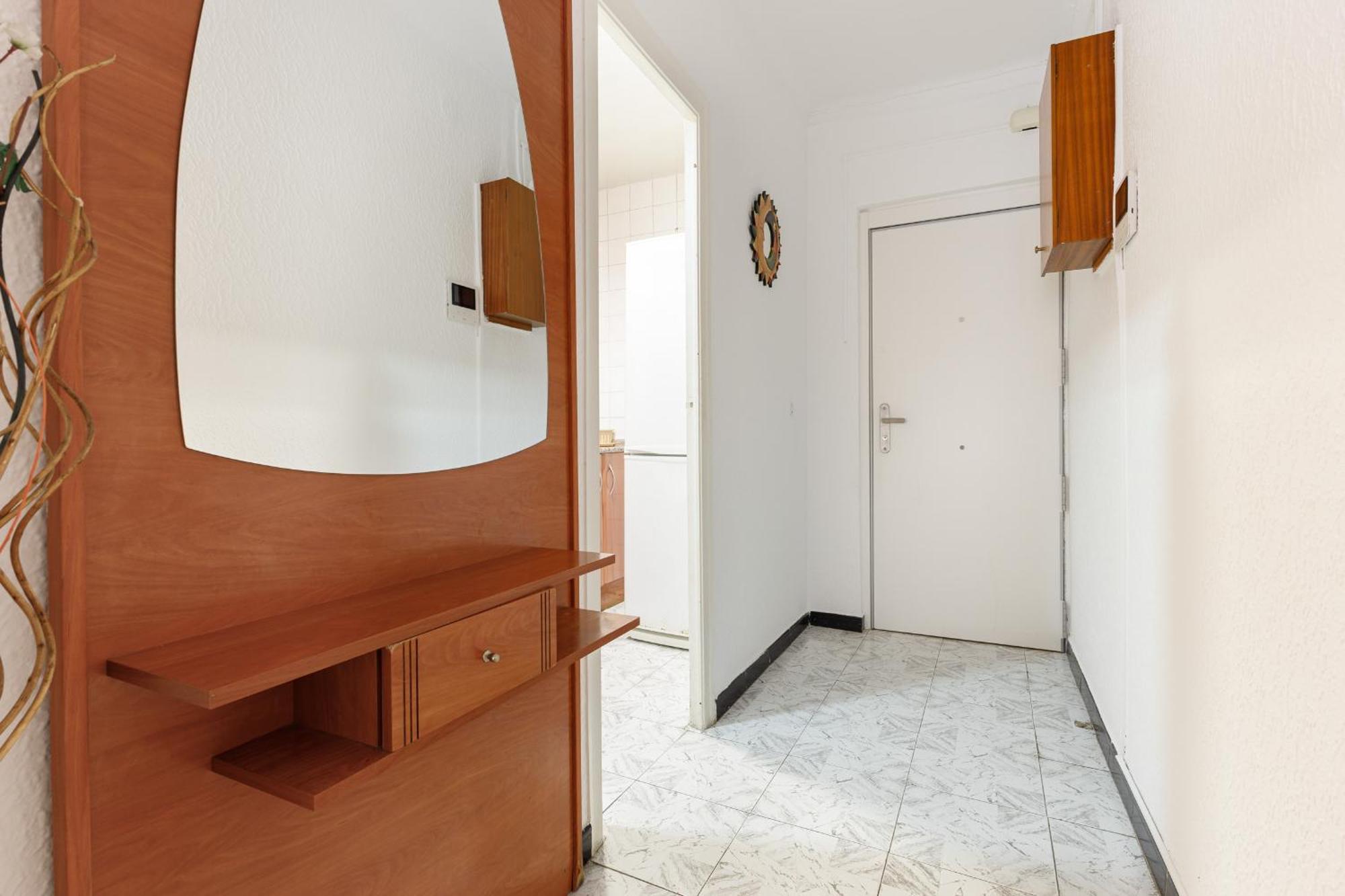 Besos - Bright Apartment Close To Congress & Port Sant Adrià de Besòs Eksteriør billede