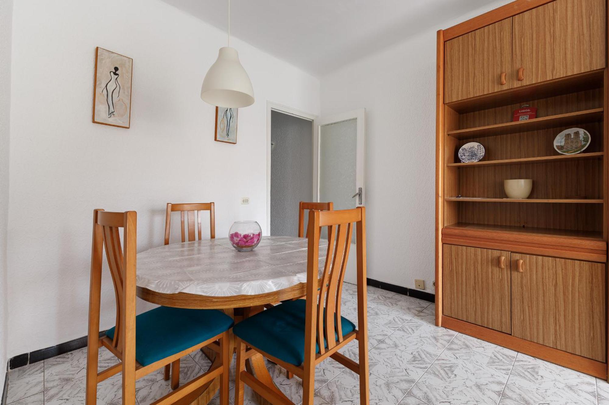 Besos - Bright Apartment Close To Congress & Port Sant Adrià de Besòs Eksteriør billede