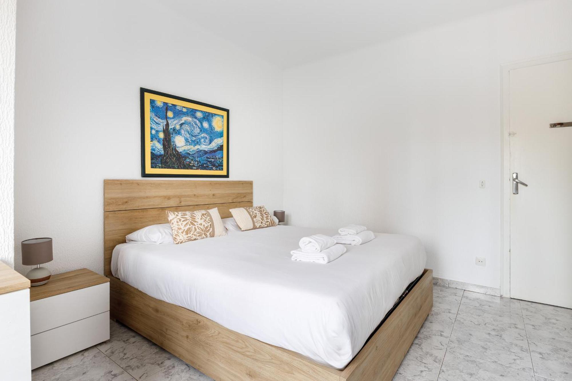 Besos - Bright Apartment Close To Congress & Port Sant Adrià de Besòs Eksteriør billede